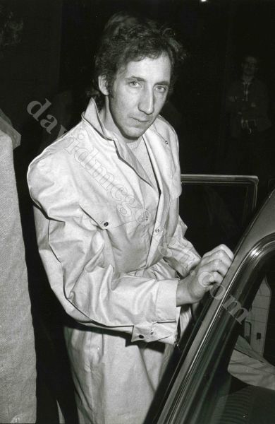 Pete Townshend 1982.jpg